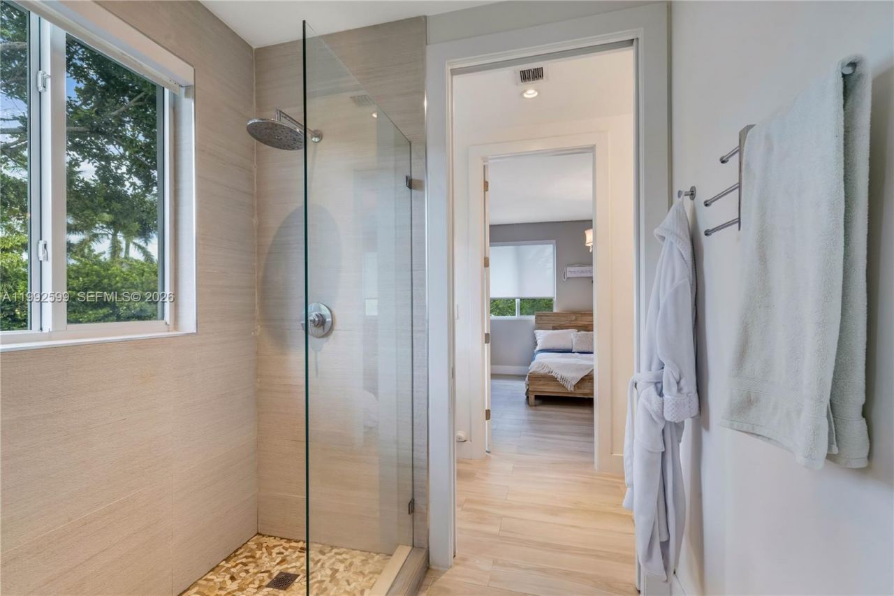 5602 SW 65th Ct , South Miami, FL 33143 Photo