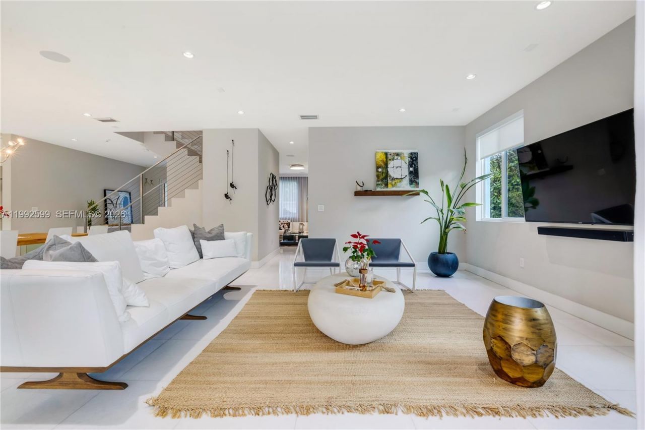 5602 SW 65th Ct , South Miami, FL 33143 Photo