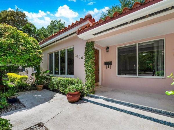 6000 Leonardo St , Unit 6000, Coral Gables, FL 33146