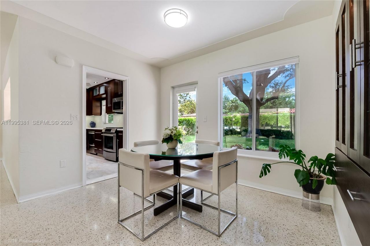 6000 Leonardo St, Unit 6000, Coral Gables, FL 33146 Photo