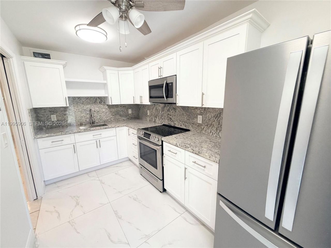 1150 Atlantic Shores Blvd, Unit 503, Hallandale Beach, FL 33009 Photo