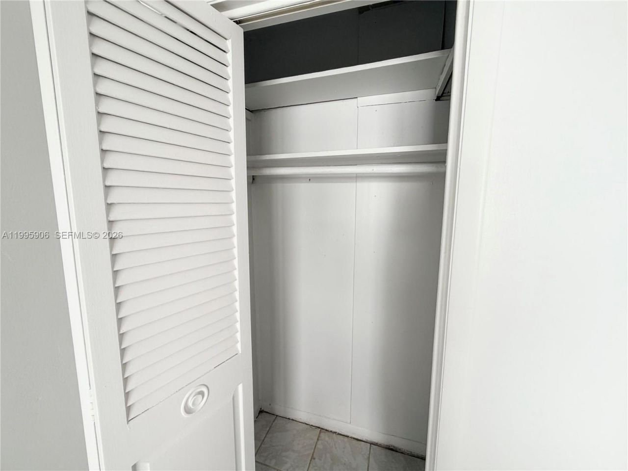 1150 Atlantic Shores Blvd, Unit 503, Hallandale Beach, FL 33009 Photo