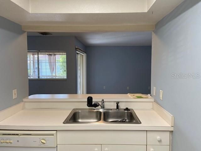 2121 Wood Street, Unit 227, Sarasota, FL 34237 Photo