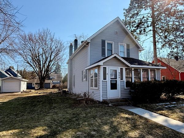 900 2nd Avenue SW, Pine City, MN 55063