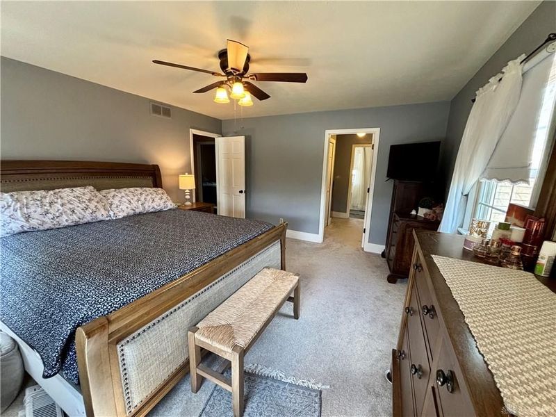 925 Scenic Knoll Knoll, Tipp City, OH 45371 Photo 25