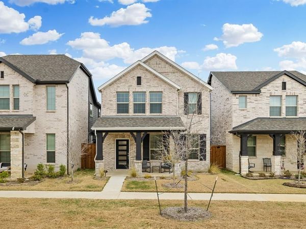 2724 Big Bend Mews, Corinth, TX 76210