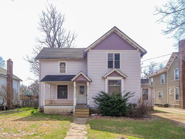 731 Village Street, Kalamazoo, MI 49008