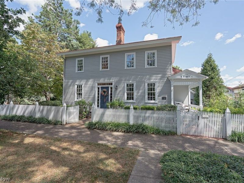 412 Sixth Street , Marietta, OH 45750 Photo 1