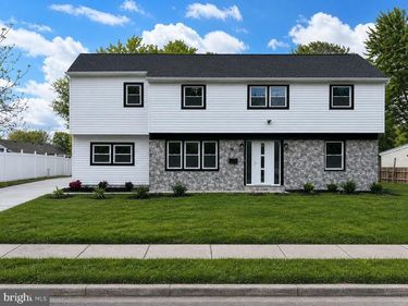 16 BUCKINGHAM ROAD, MARLTON, NJ 08053