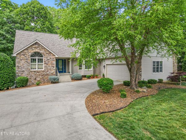 21 Lexham Court, Crossville, TN 38558