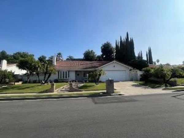 2035 E Orangeview Lane, Orange, CA 92867