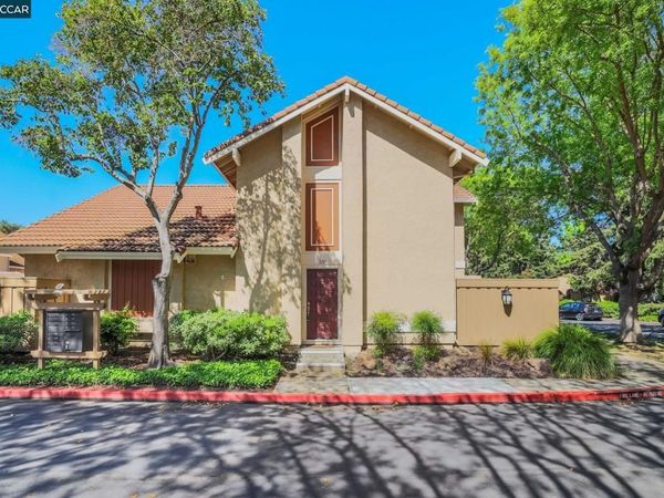 100 Candelero Pl , Walnut Creek, CA 94598