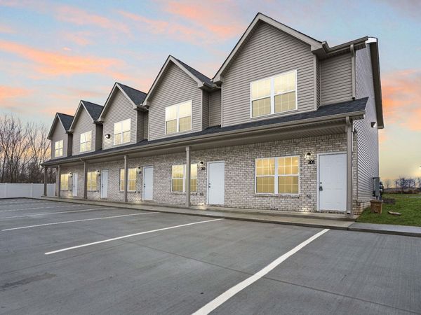 955 Professional Park Dr , Unit 102, Clarksville, TN 37040