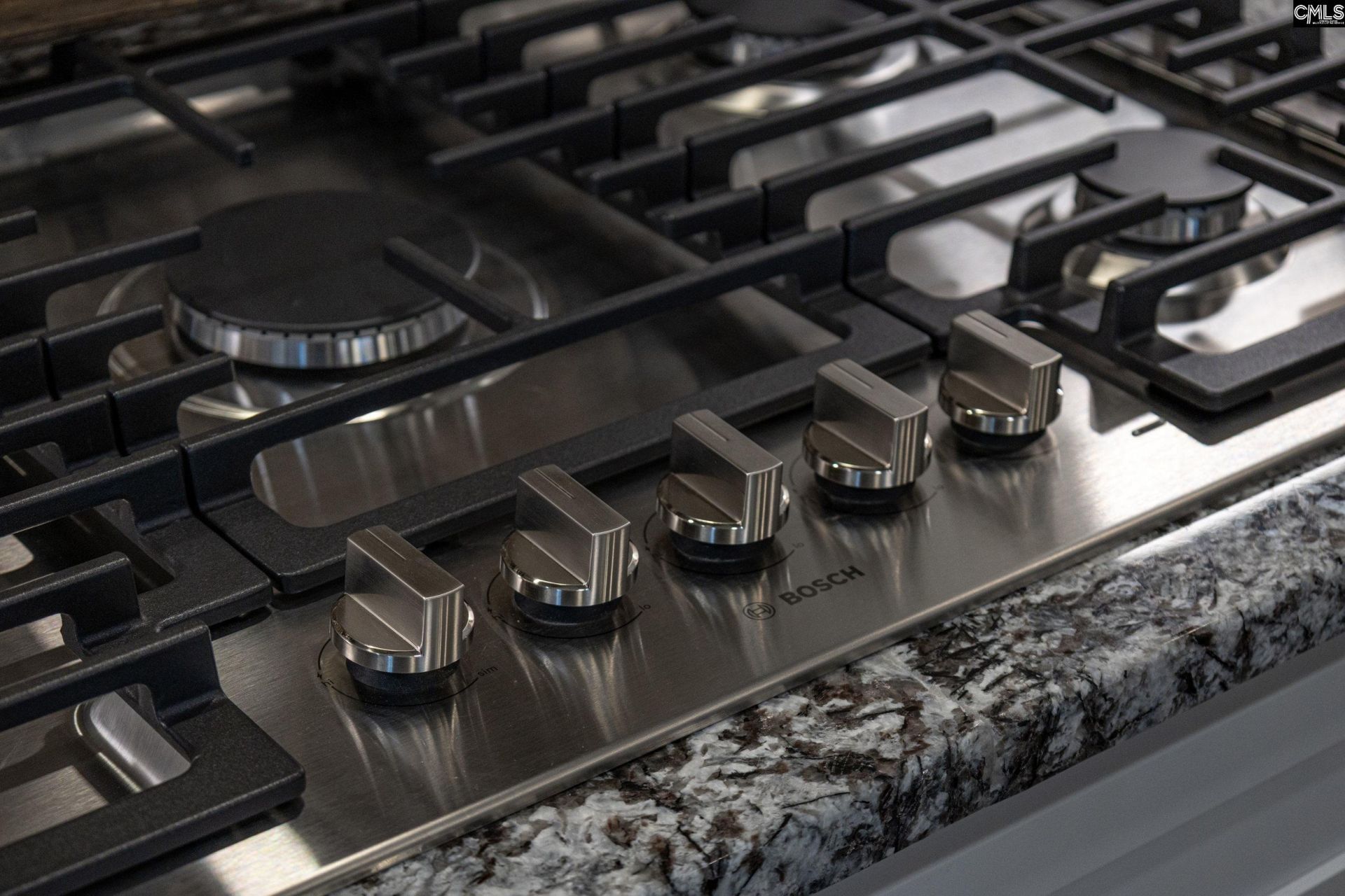 2028 Shallow Bluff Court Photo 12