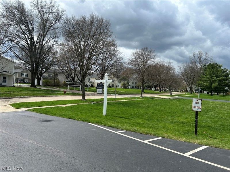 175 Ivy Hill Lane, Unit B-46, Medina, OH 44256 Photo 10