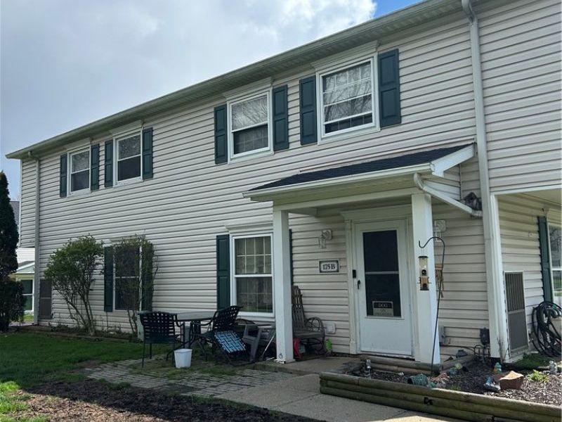 175 Ivy Hill Lane, Unit B-46, Medina, OH 44256 Photo 2