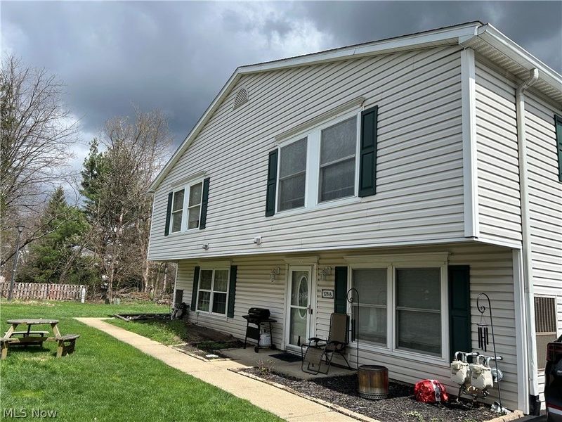 175 Ivy Hill Lane, Unit B-46, Medina, OH 44256 Photo 9