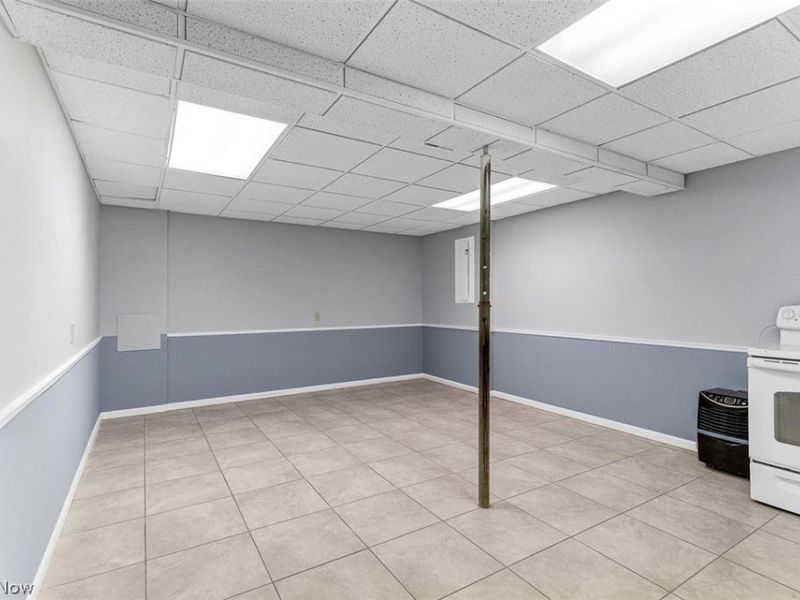 12560 Bass Lake Road, Chardon, OH 44024 Photo 21