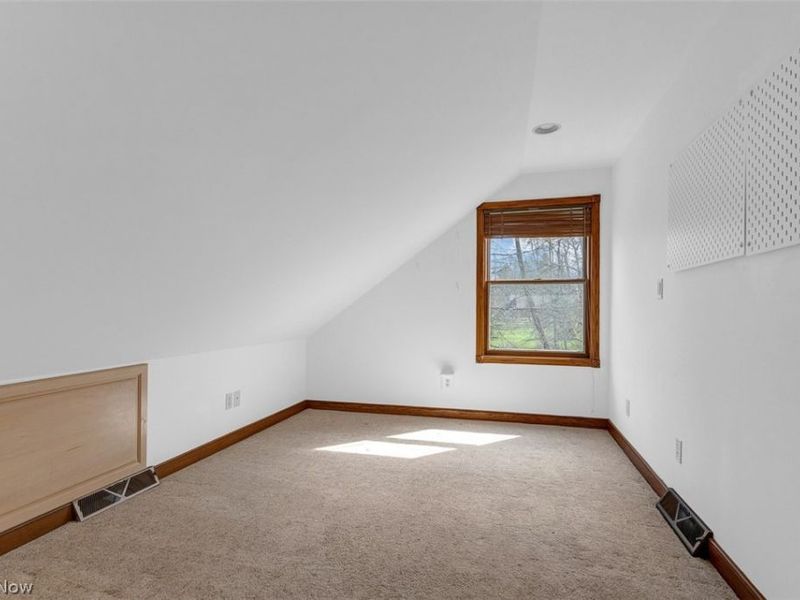 12560 Bass Lake Road, Chardon, OH 44024 Photo 22