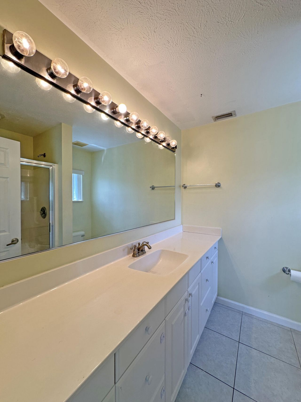 2130 SE Wild Meadow Circle, Port Saint Lucie, FL 34952 Photo