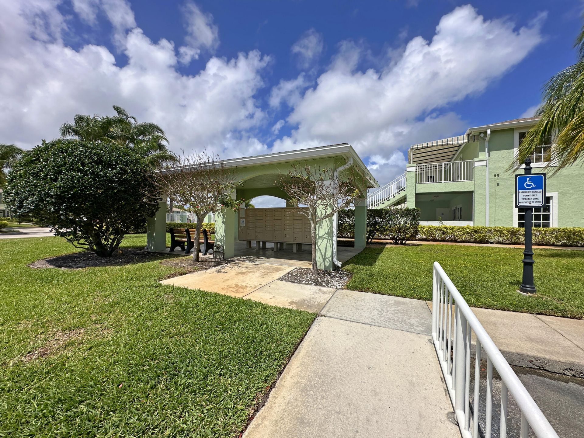 2130 SE Wild Meadow Circle, Port Saint Lucie, FL 34952 Photo