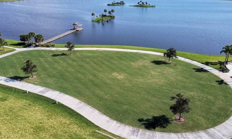 19017 Fly Rod Run, The Acreage, FL 33470 Photo