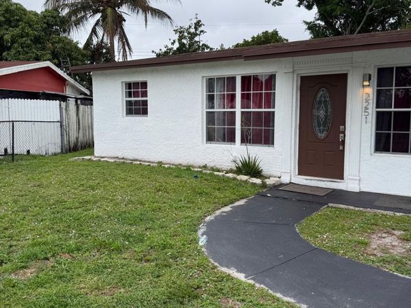 2251 NW 29th Terrace, Fort Lauderdale, FL 33311