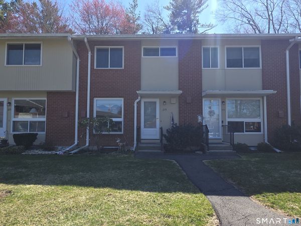 275 Centerbrook, Hamden, CT 06518