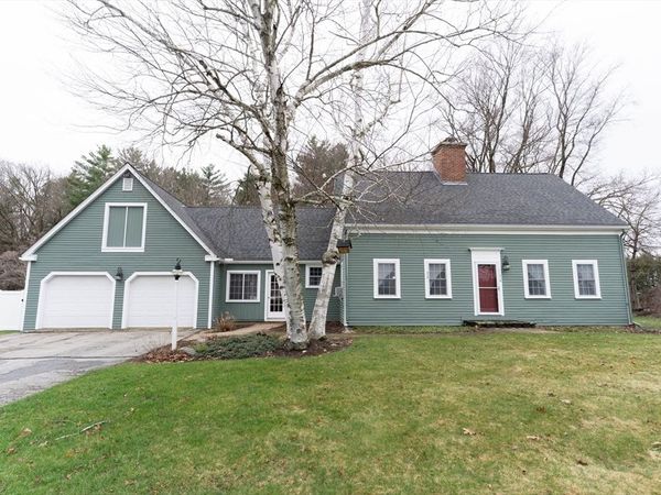 110 Dennison Hill Rd, Southbridge, MA 01550