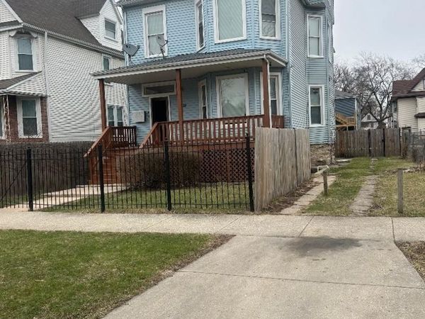329 N Lorel Avenue , Chicago, IL 60644