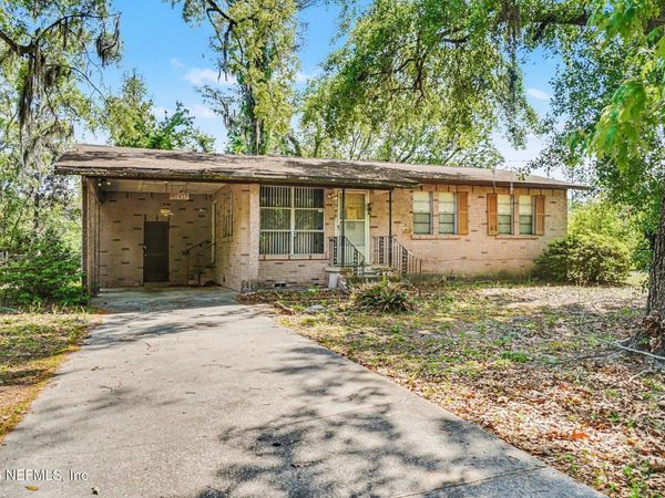 1948 MONTWARD Road, Jacksonville, FL 32218