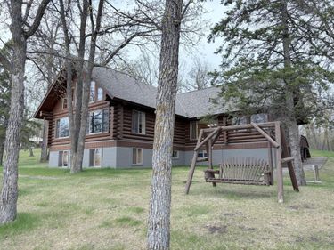 40105 Hunters Road, Ponsford, MN 56575