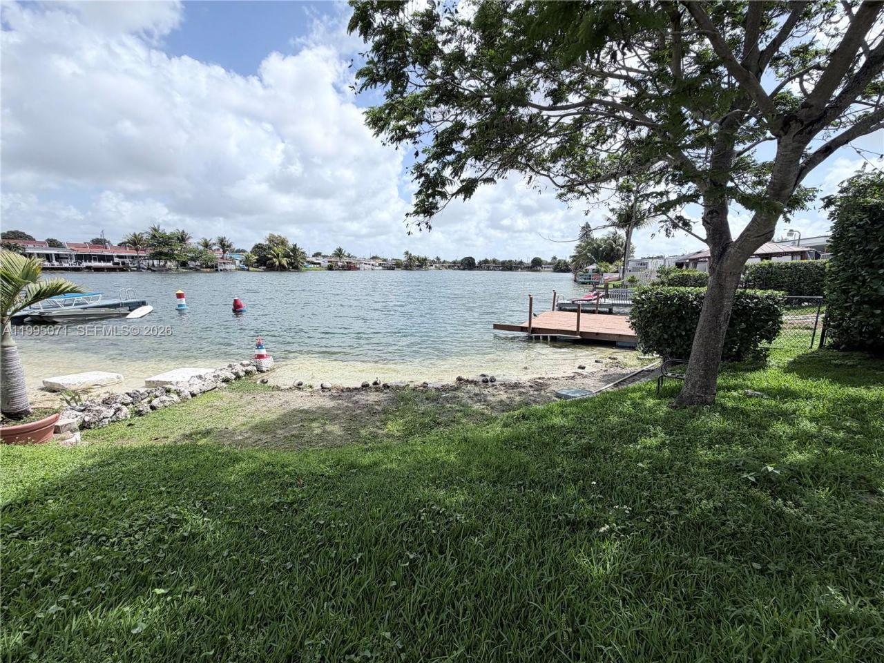 7725 W 10th Ave , Hialeah, FL 33014 Photo