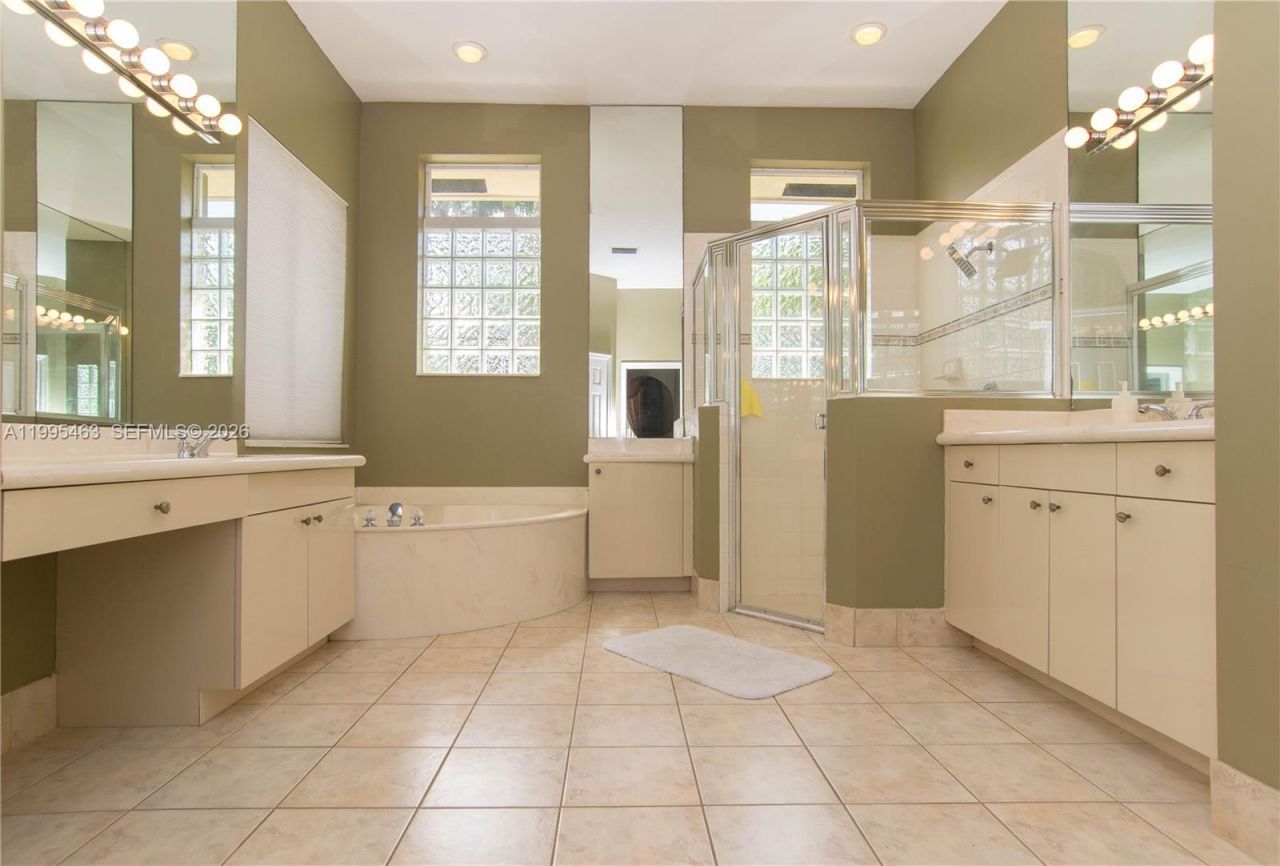 2481 Eagle Watch Ct, Unit ., Weston, FL 33327 Photo