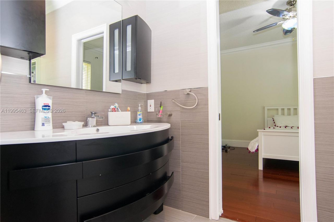 2481 Eagle Watch Ct, Unit ., Weston, FL 33327 Photo