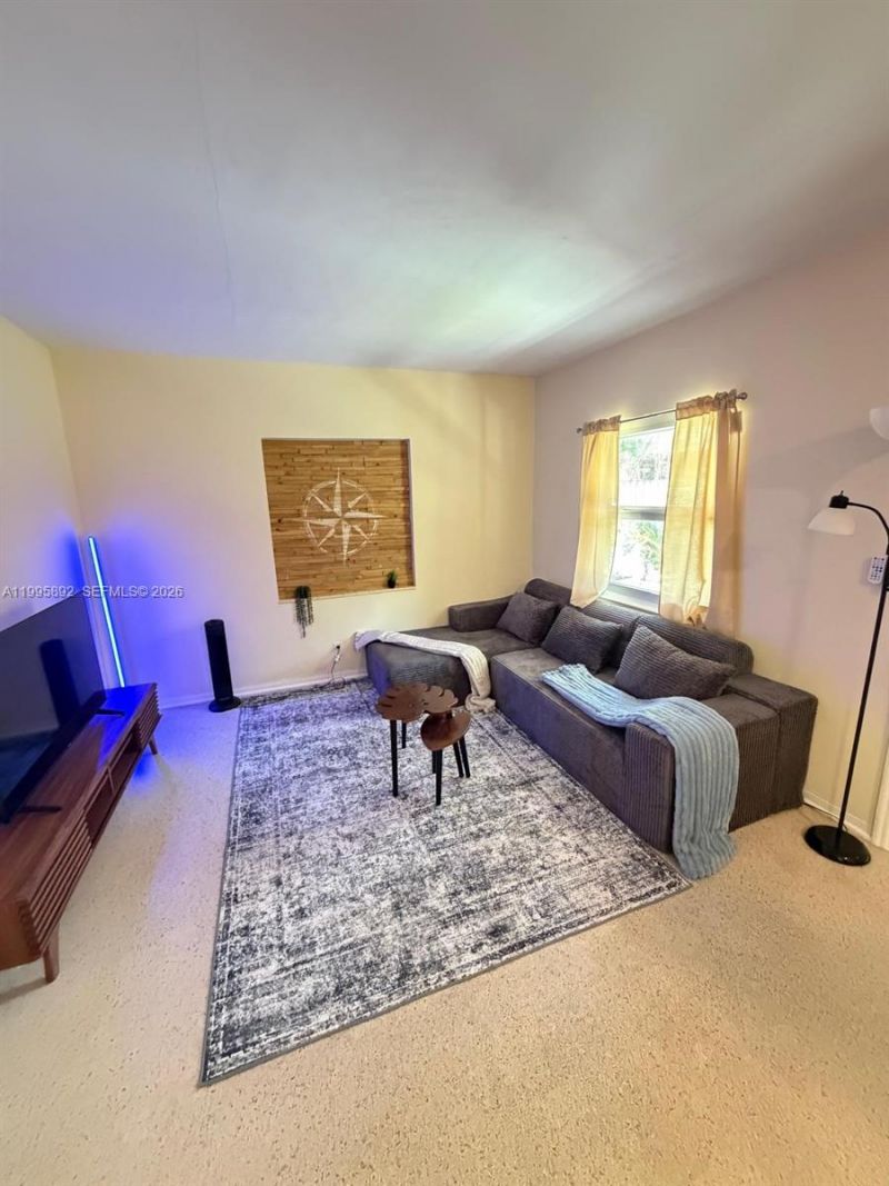 1111 N Victoria Park Rd, Unit 3, Fort Lauderdale, FL 33304 Photo