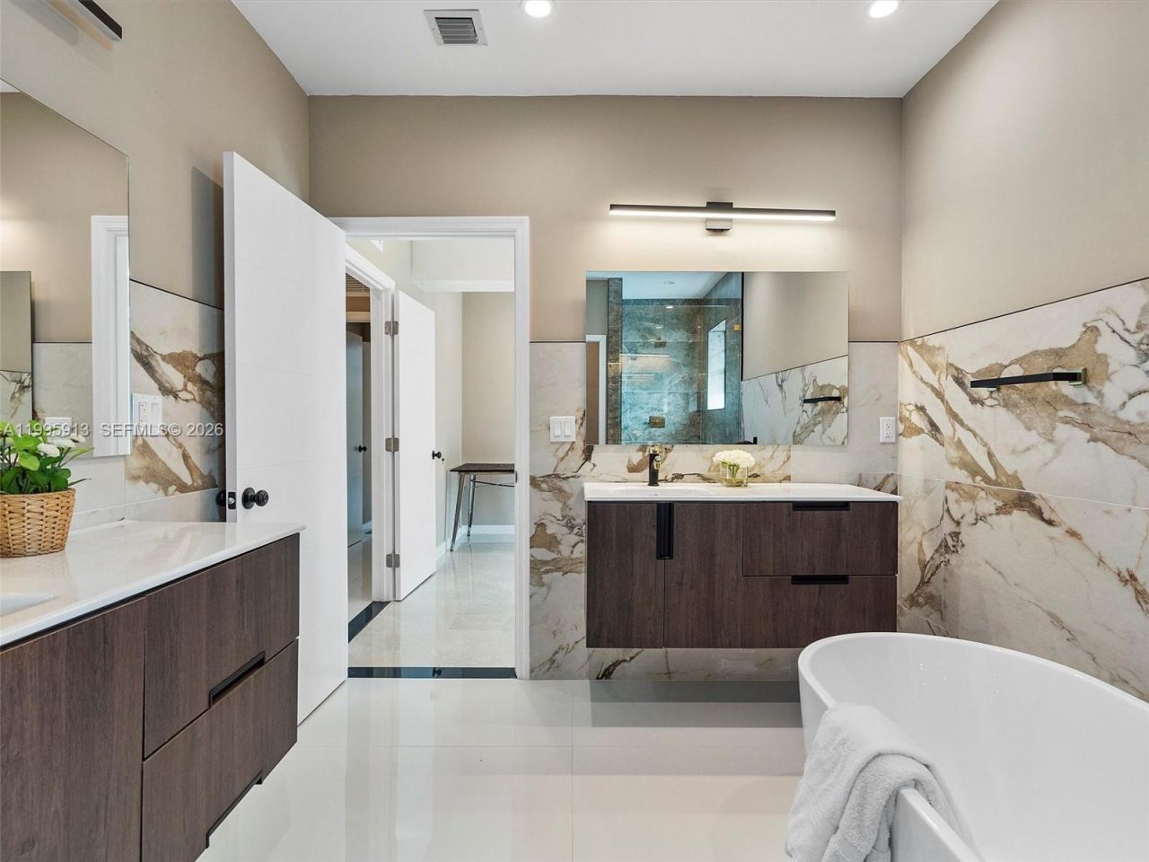 1500 Biarritz Dr , Miami Beach, FL 33141 Photo