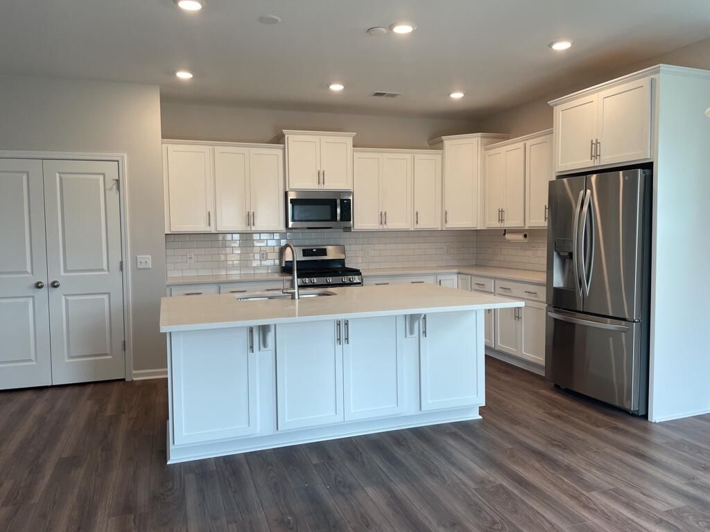 2903 Siebold Drive Photo 11