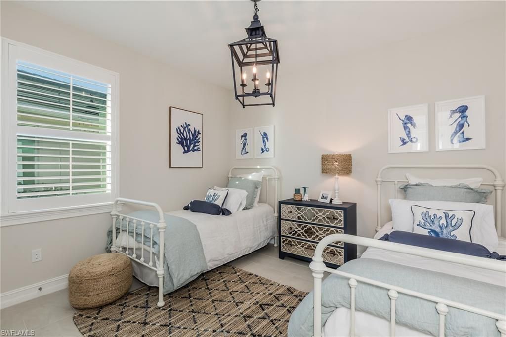 267 Tamarindo Ln, Naples, FL 34114 Photo