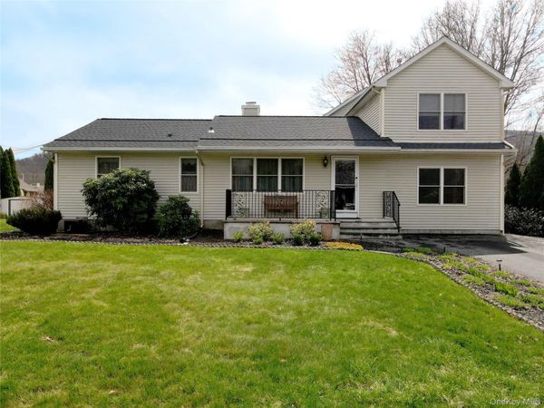 7 Pulaski Road, Unit 7, Fishkill, NY 12524