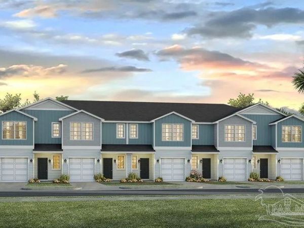 4795 Spruce Point Dr, Gulf Breeze, FL 32563