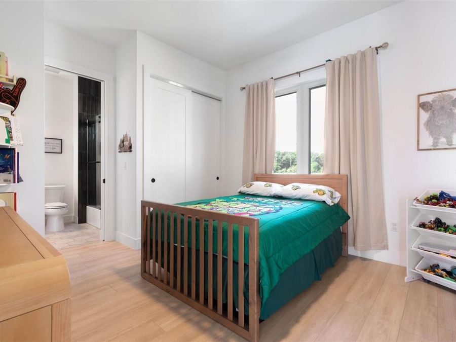 Property Image 62