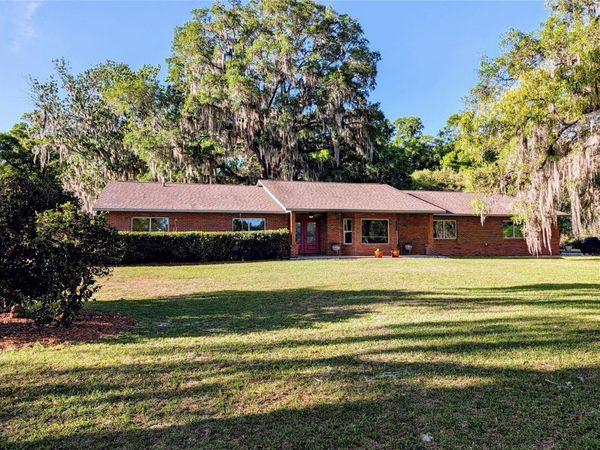 21840 NW 218TH TERRACE , HIGH SPRINGS, FL 32643