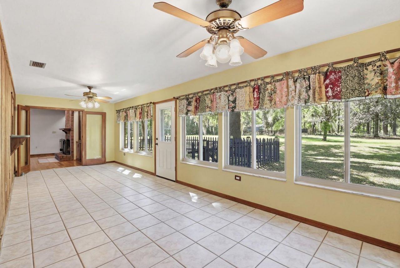 21840 NW 218th Terrace, High Springs, FL 32643 Photo