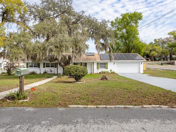 102 W ANGLEWOOD DRIVE , BRANDON, FL 33511