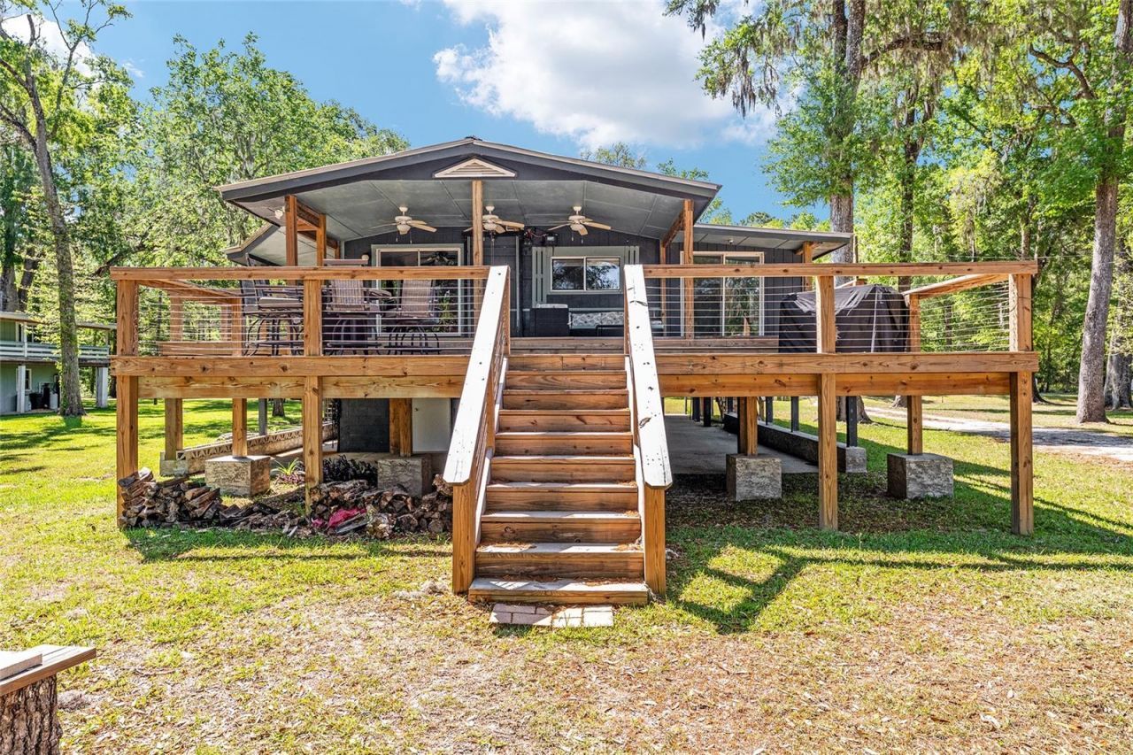 7870 SW 25th Place , Bell, FL 32619 Photo