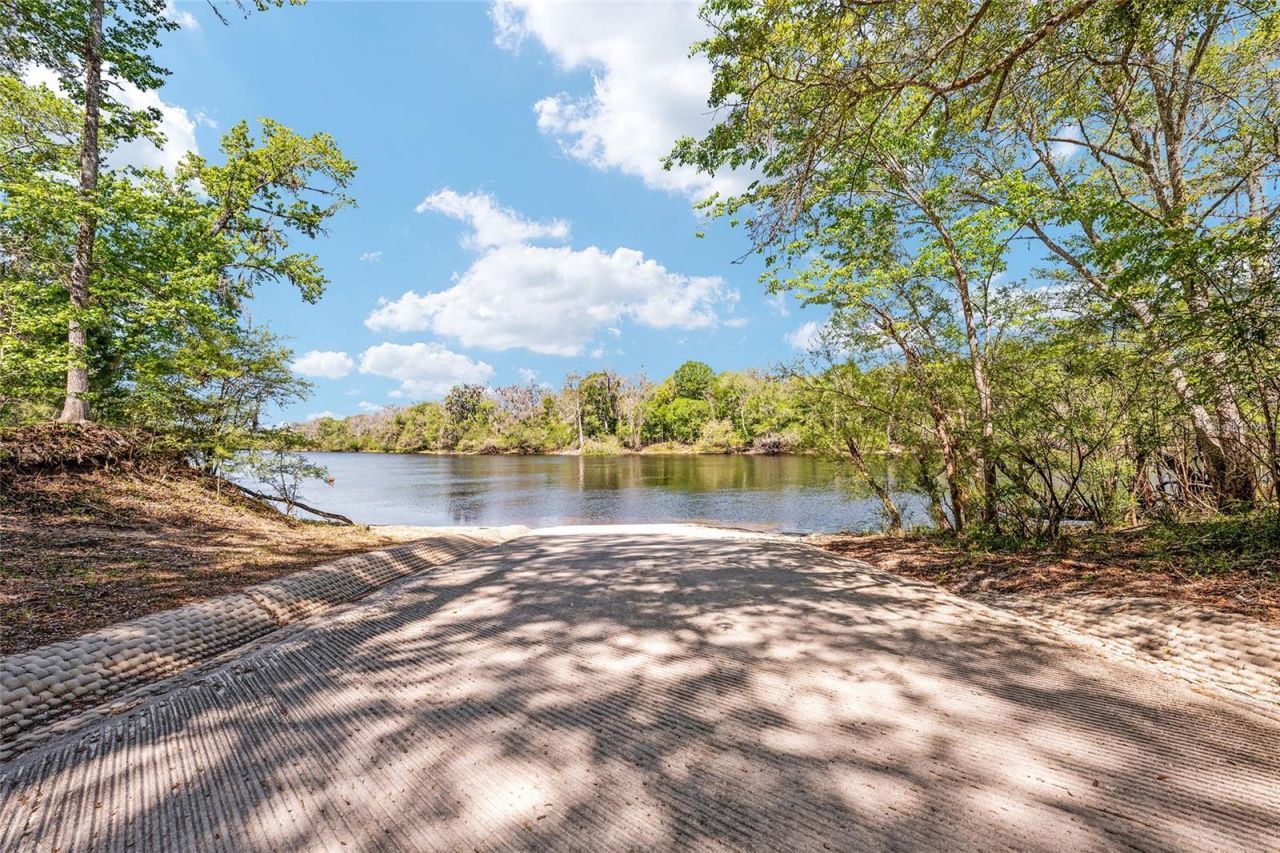 7870 SW 25th Place , Bell, FL 32619 Photo