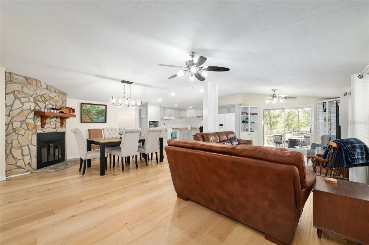 7870 SW 25th Place , Bell, FL 32619 Photo