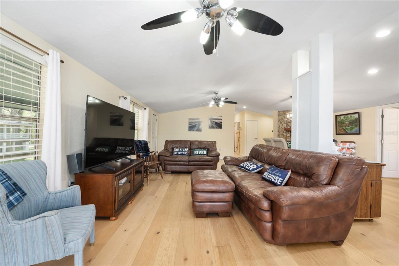 7870 SW 25th Place , Bell, FL 32619 Photo