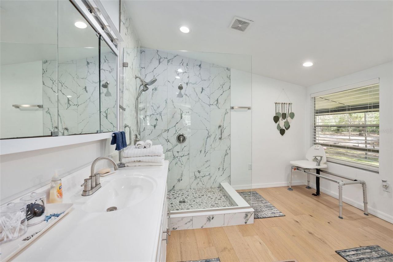 7870 SW 25th Place , Bell, FL 32619 Photo